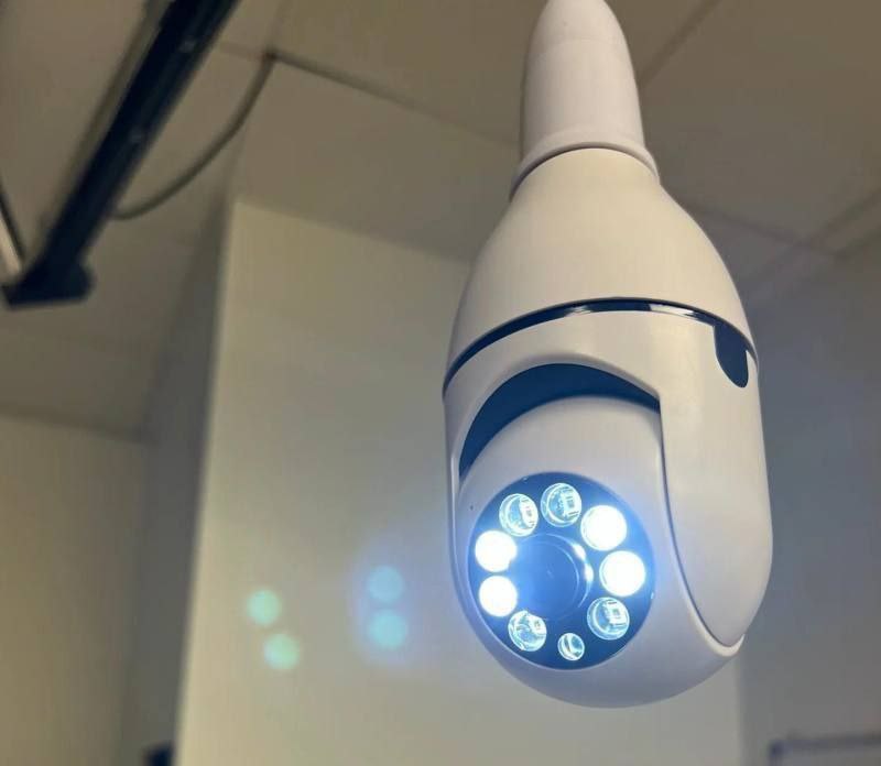 Foco Cámara de Vigilancia 360° con sensor